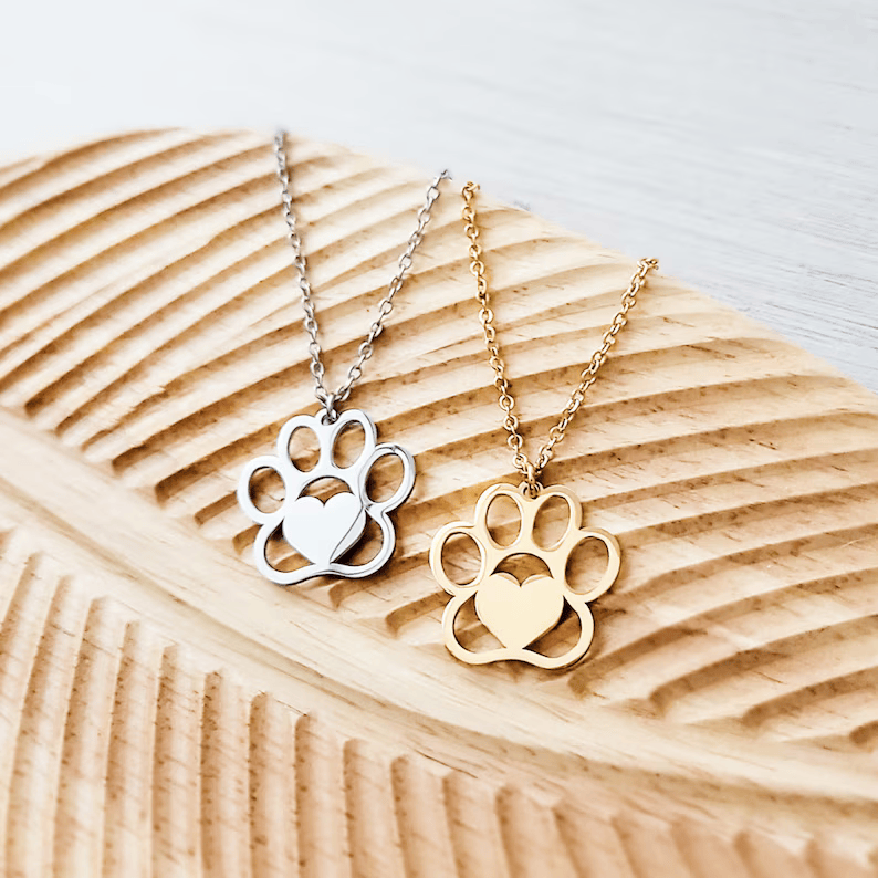 🐾Paw Print Necklace🐾